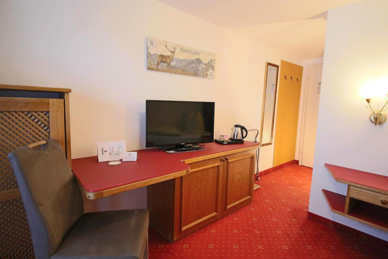 Hilleprandt - Adults Only Aparthotel Garmisch-Partenkirchen Exterior photo