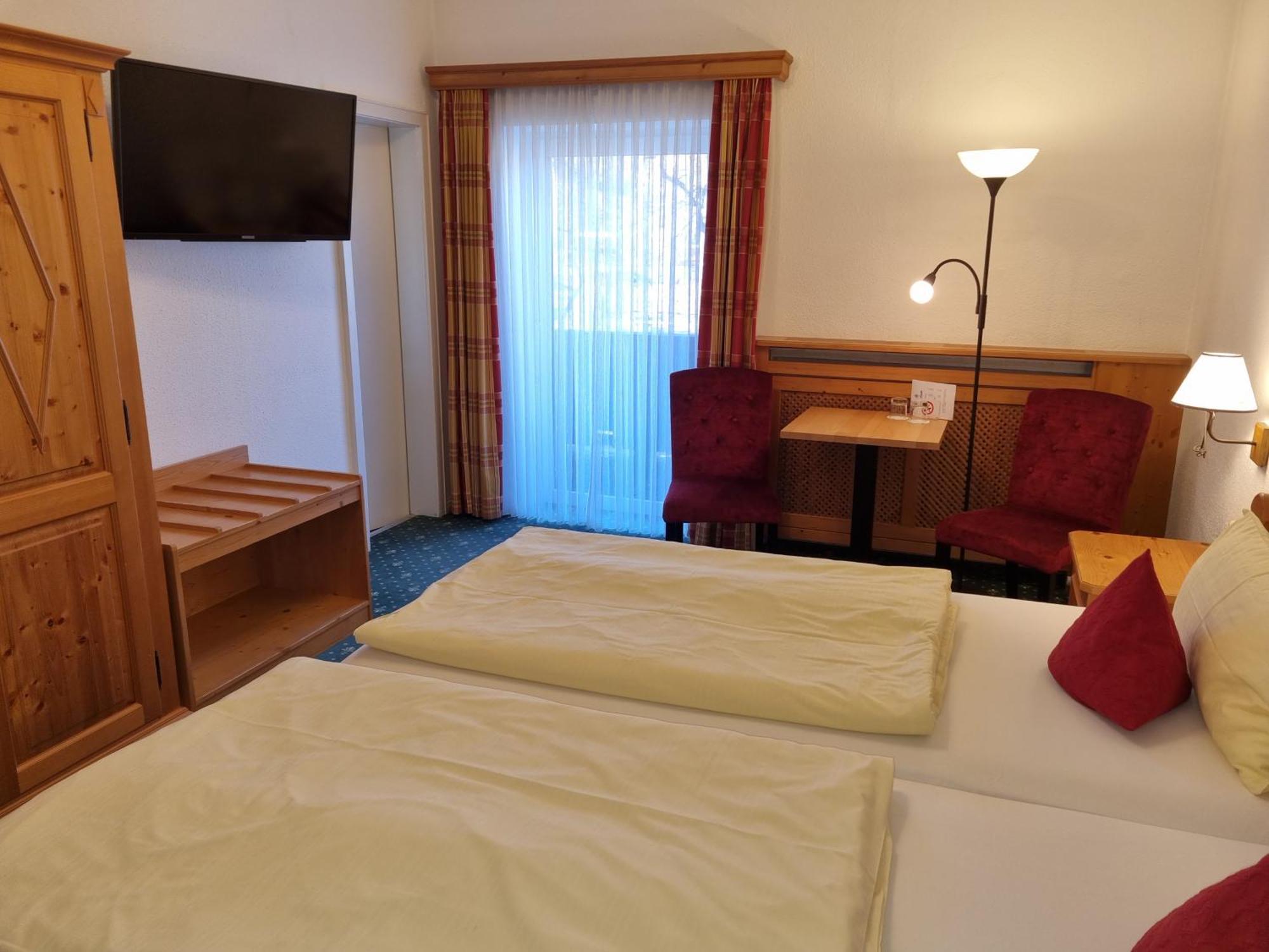 Hilleprandt - Adults Only Aparthotel Garmisch-Partenkirchen Exterior photo